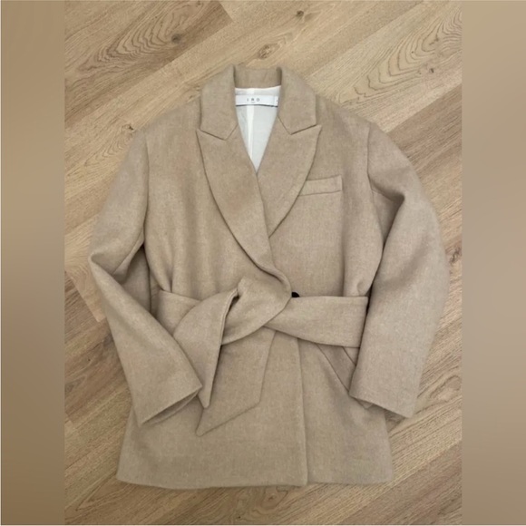 NWT IRO wool wrapped coat in Tan - Picture 3 of 6